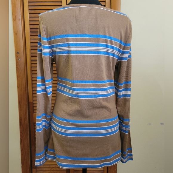 NWOT Old Navy Long Sleeve Tee Size Large - Picture 7 of 12